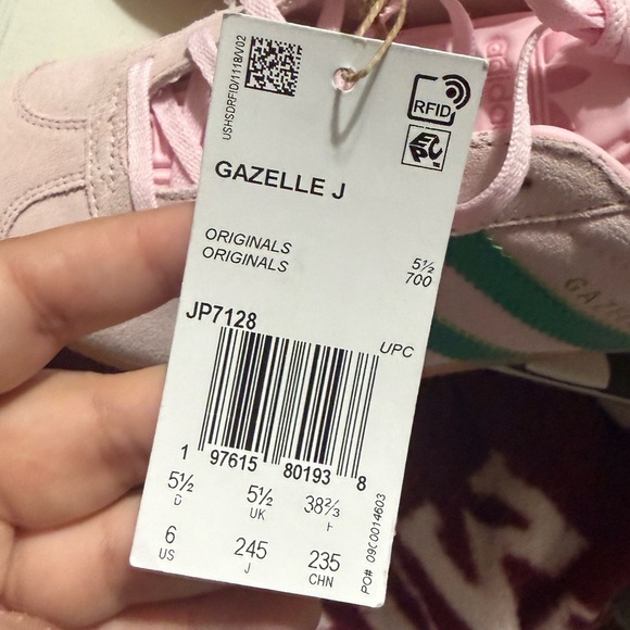 Adidas Gazelle Suede Pink and Green Shoes - Picture 4 of 4